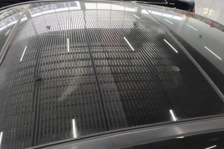 Used Mercedes-Benz E-Class 2020 E 300 L Luxury Model Roof