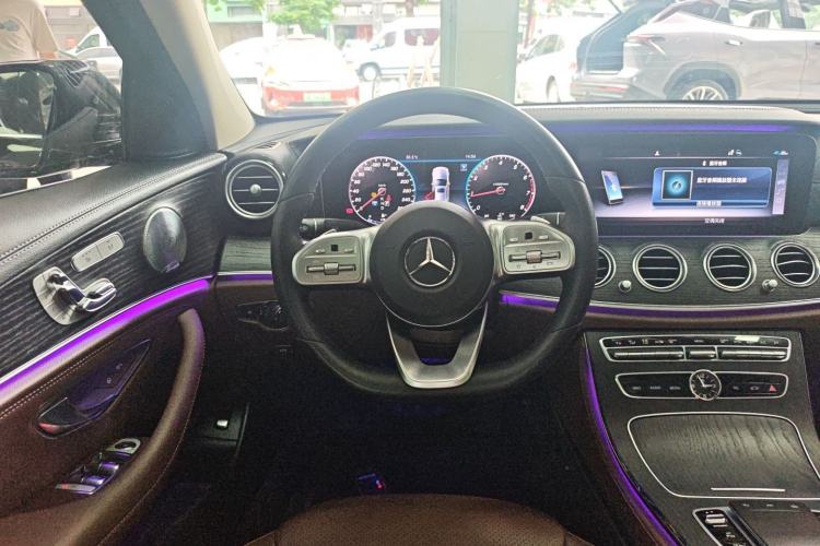 Used Mercedes-Benz E-Class 2020 E 300 L Sport Luxury Edition Steering Wheel