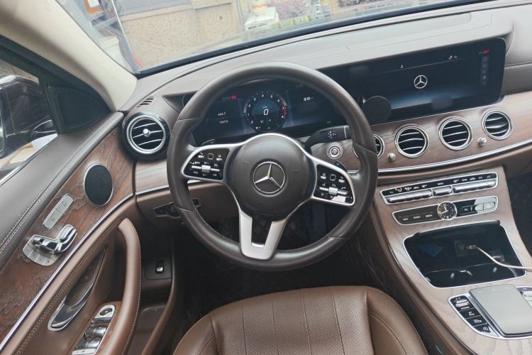 Used Mercedes-Benz E-Class 2020 Facelift E 300 L Stylish Edition Steering Wheel