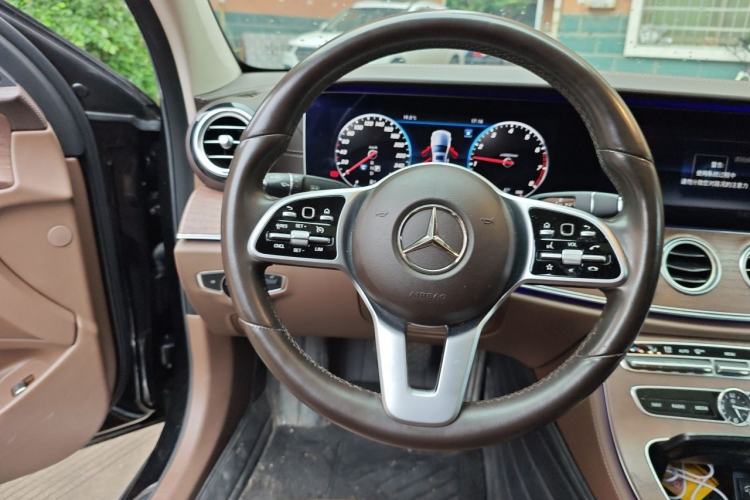 Used Mercedes-Benz E-Class 2020 Facelift E 300 L Stylish Edition Steering Wheel