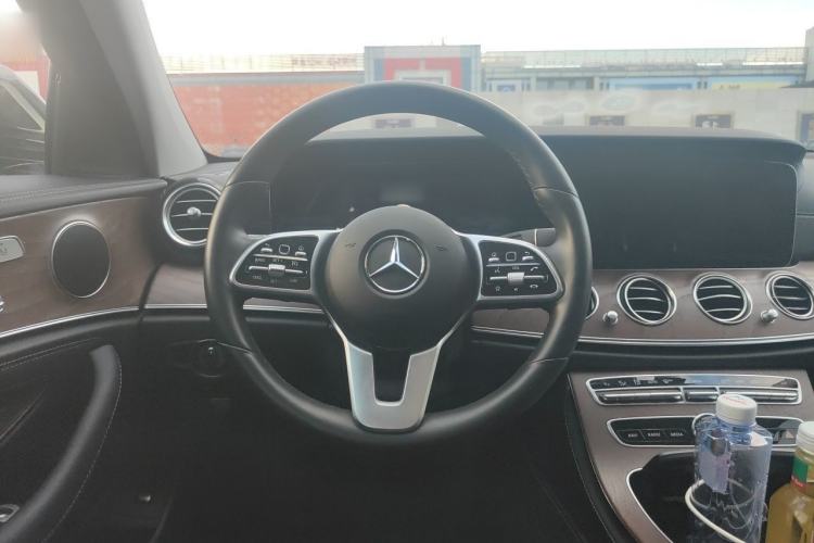Used Mercedes-Benz E-Class 2020 Facelift E 300 L Stylish Edition Steering Wheel