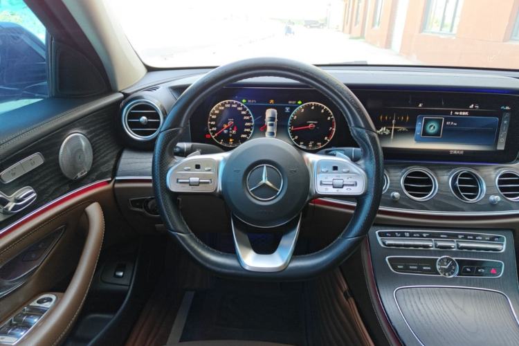 Used Mercedes-Benz E-Class 2020 E 300 L Sport Luxury Edition Steering Wheel