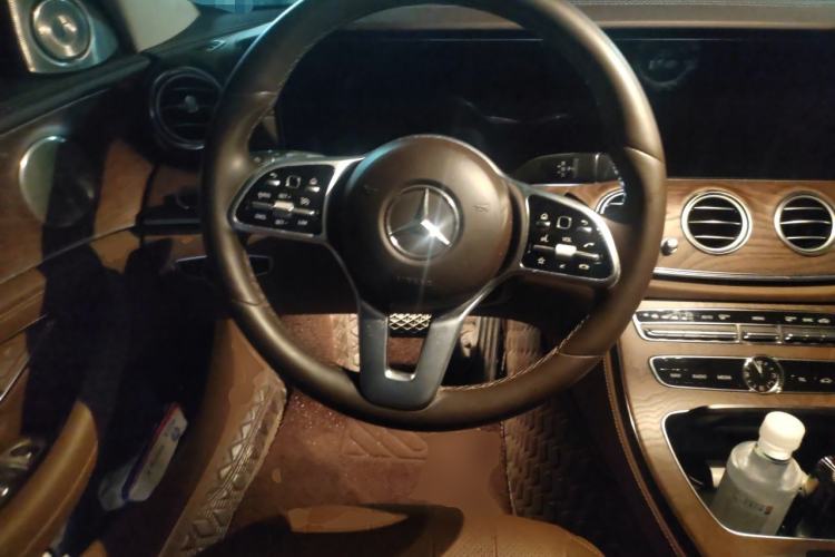 Used Mercedes-Benz E-Class 2020 Facelift E 300 L Stylish Edition Steering Wheel