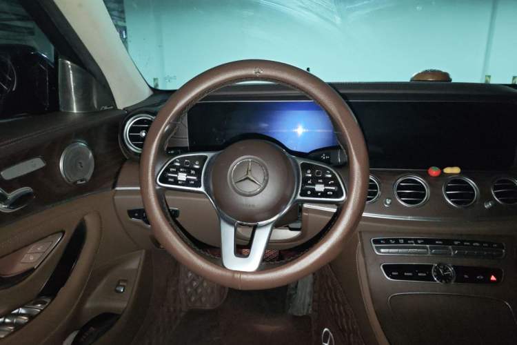 Used Mercedes-Benz E-Class 2020 Facelift E 260 L Steering Wheel