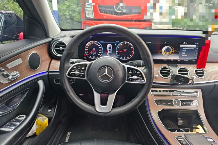 Used Mercedes-Benz E-Class 2020 E 300 L Stylish Model Steering Wheel