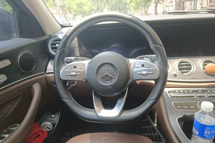 Used Mercedes-Benz E-Class 2020 Restyled E 300 L Sporty and Stylish Edition Steering Wheel