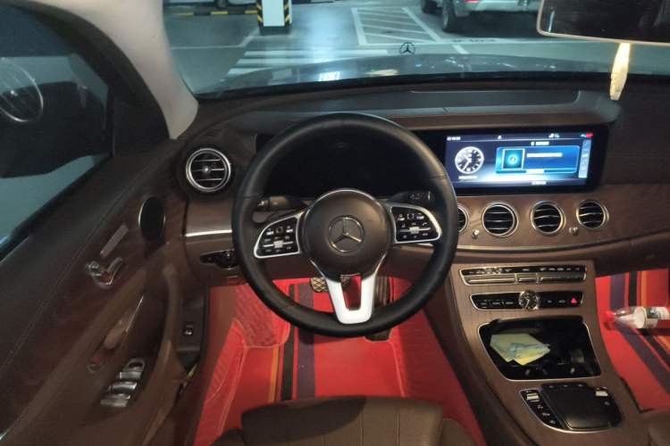 Used Mercedes-Benz E-Class 2020 E 260 L Steering Wheel