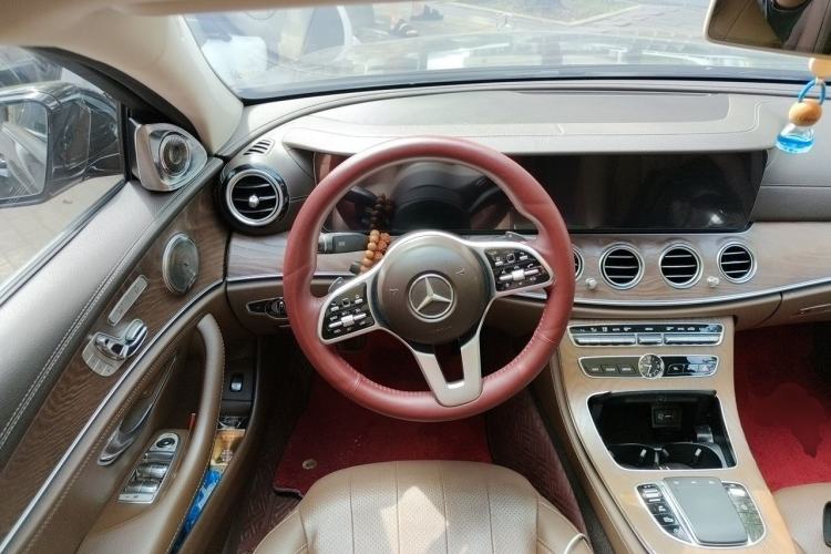 Used Mercedes-Benz E-Class 2020 Facelift E 300 L Stylish Edition Steering Wheel