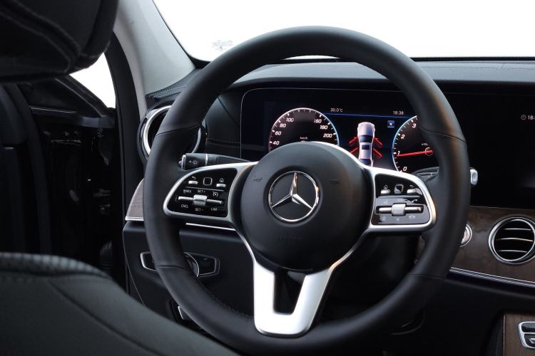 Used Mercedes-Benz E-Class 2020 Restyled E 300 L Exclusive Edition Steering Wheel