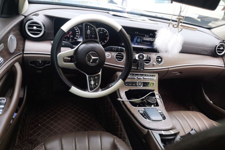 Used Mercedes-Benz E-Class 2020 Restyled E 300 L Exclusive Edition Steering Wheel