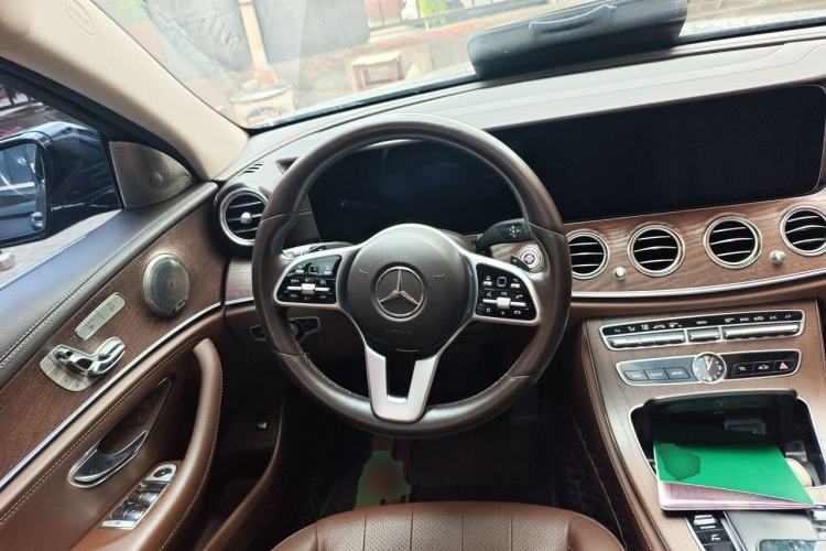 Used Mercedes-Benz E-Class 2020 Facelift E 300 L Stylish Edition Steering Wheel