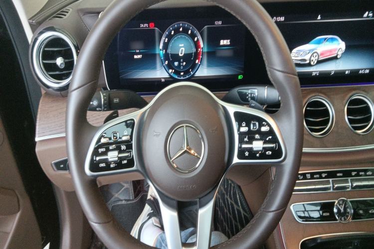 Used Mercedes-Benz E-Class 2020 Facelift E 300 L Stylish Edition Steering Wheel