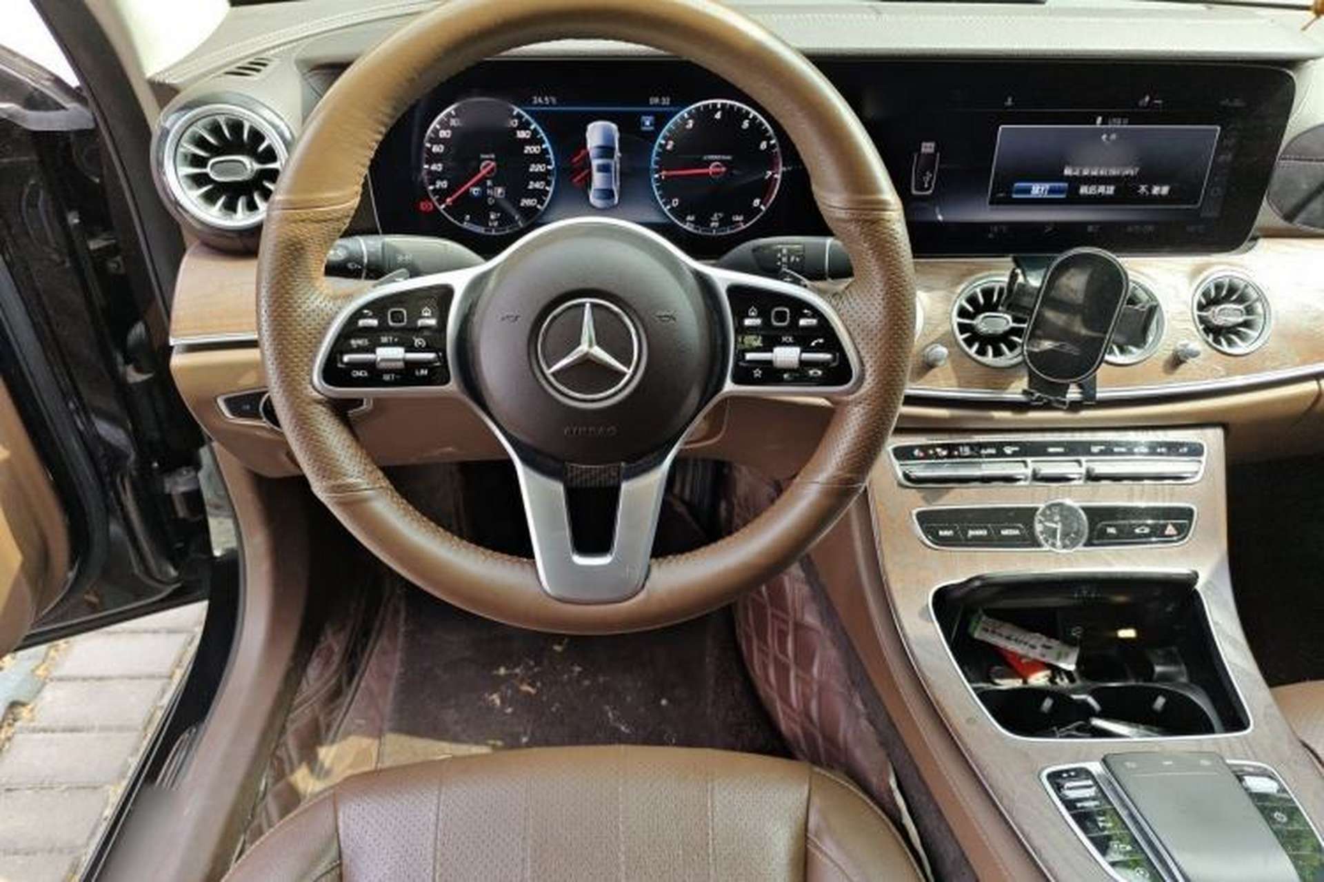 Used Mercedes-Benz E-Class 2020 E 300 L Stylish Model Steering Wheel