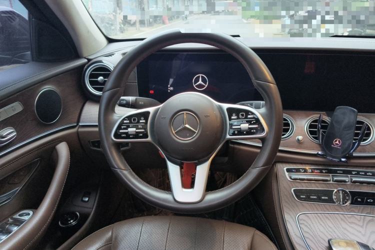 Used Mercedes-Benz E-Class 2020 Facelift E 300 L Stylish Edition Steering Wheel