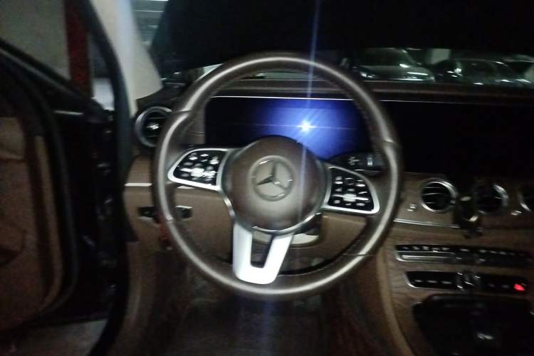 Used Mercedes-Benz E-Class 2020 E 300 L Luxury Model Steering Wheel