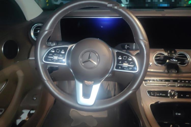 Used Mercedes-Benz E-Class 2020 Facelift E 300 L Stylish Edition Steering Wheel