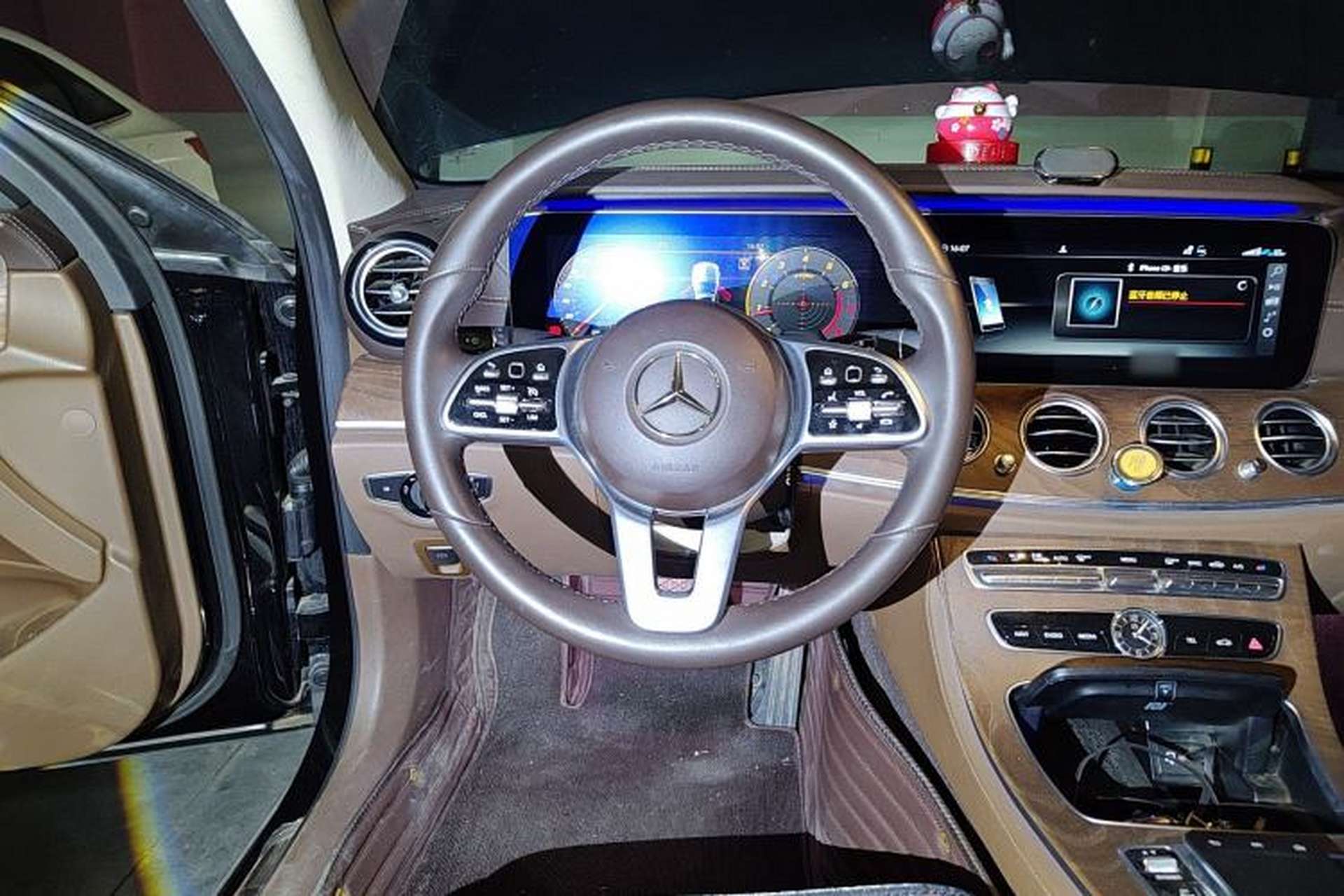 Used Mercedes-Benz E-Class 2020 E 300 L Stylish Model Steering Wheel