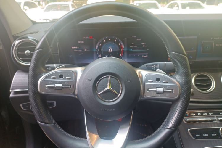 Used Mercedes-Benz E-Class 2020 E 300 L Sport Luxury Edition Steering Wheel