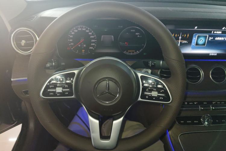 Used Mercedes-Benz E-Class 2020 Facelift E 300 L Stylish Edition Steering Wheel