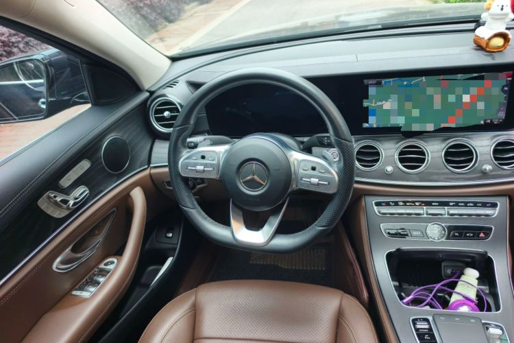 Used Mercedes-Benz E-Class 2020 E 300 L Sporty and Stylish Model Steering Wheel