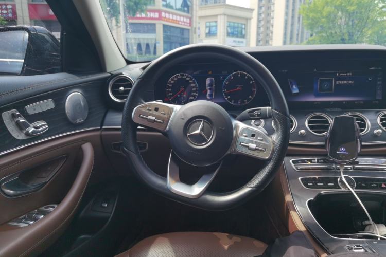 Used Mercedes-Benz E-Class 2020 E 300 L Sport Luxury Edition Steering Wheel