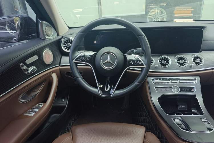 Used Mercedes-Benz E-Class 2020 E 260 L Sport Edition Steering Wheel