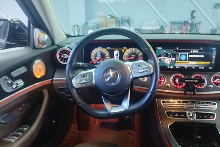 Used Mercedes-Benz E-Class 2020 Restyled E 300 L Sporty and Stylish Edition Steering Wheel