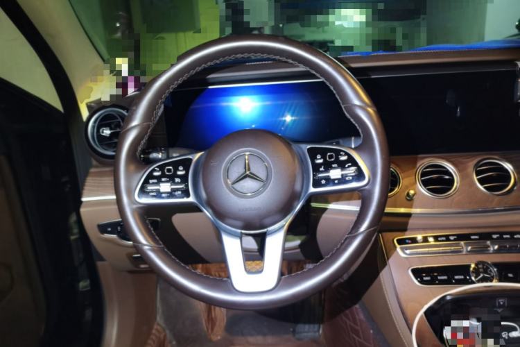 Used Mercedes-Benz E-Class 2020 E 300 L Luxury Model Steering Wheel