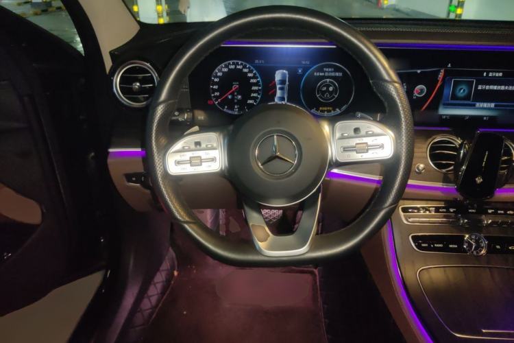 Used Mercedes-Benz E-Class 2020 Restyled E 300 L Sporty and Stylish Edition Steering Wheel