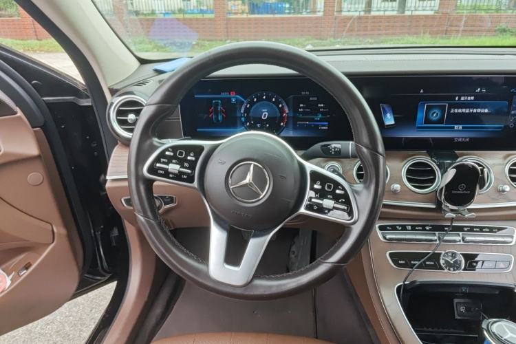 Used Mercedes-Benz E-Class 2020 Facelift E 300 L Stylish Edition Steering Wheel