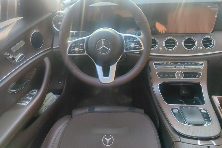 Used Mercedes-Benz E-Class 2020 E 260 L 4MATIC Steering Wheel