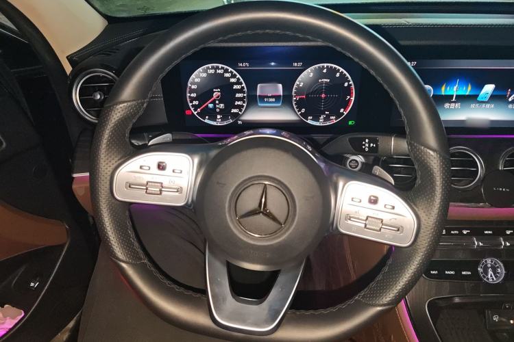 Used Mercedes-Benz E-Class 2020 Restyled E 300 L Sport Exclusive Edition Steering Wheel