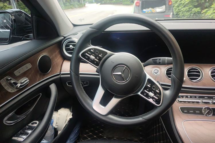 Used Mercedes-Benz E-Class 2020 Facelift E 300 L Stylish Edition Steering Wheel