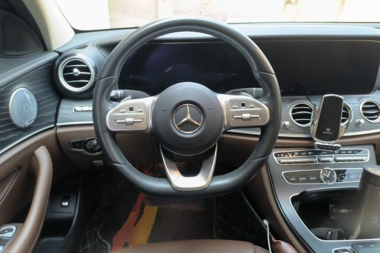 Used Mercedes-Benz E-Class 2020 Restyled E 300 L Sport Exclusive Edition Steering Wheel