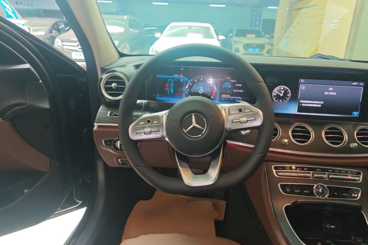 Used Mercedes-Benz E-Class 2020 Restyled E 300 L Sport Exclusive Edition Steering Wheel