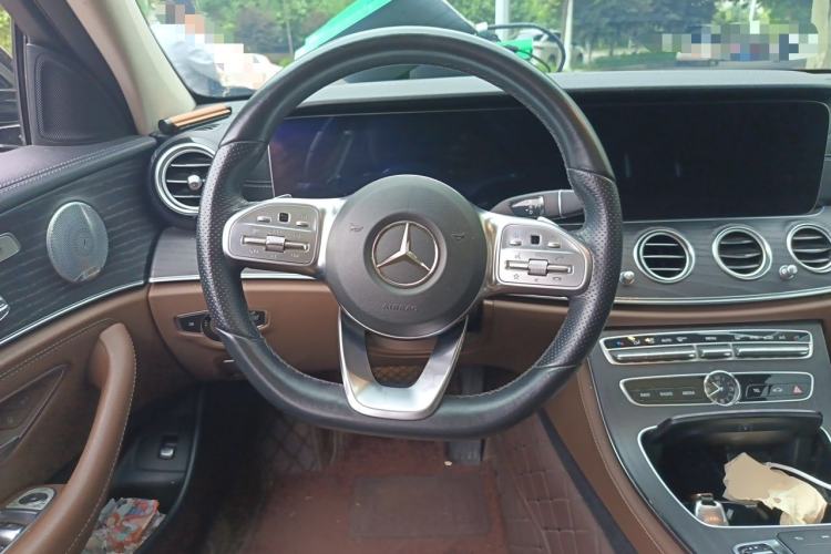 Used Mercedes-Benz E-Class 2020 E 300 L Sport Luxury Edition Steering Wheel