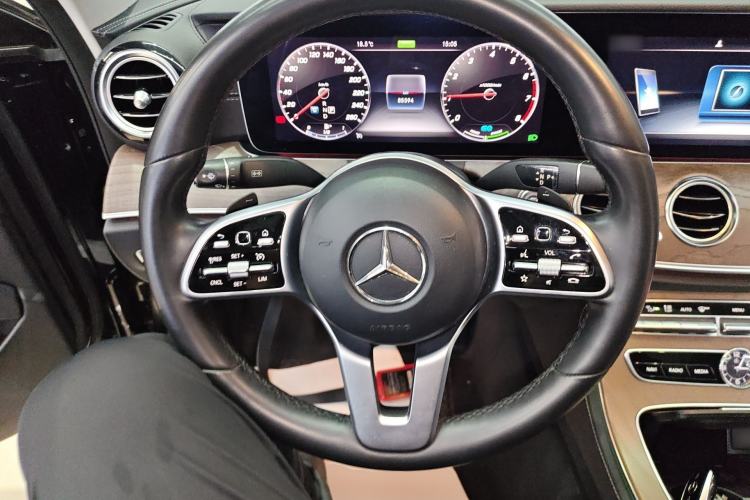 Used Mercedes-Benz E-Class 2020 Facelift E 260 L Steering Wheel