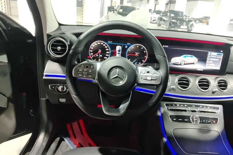 Used Mercedes-Benz E-Class 2020 E 300 L Sporty and Stylish Model Steering Wheel