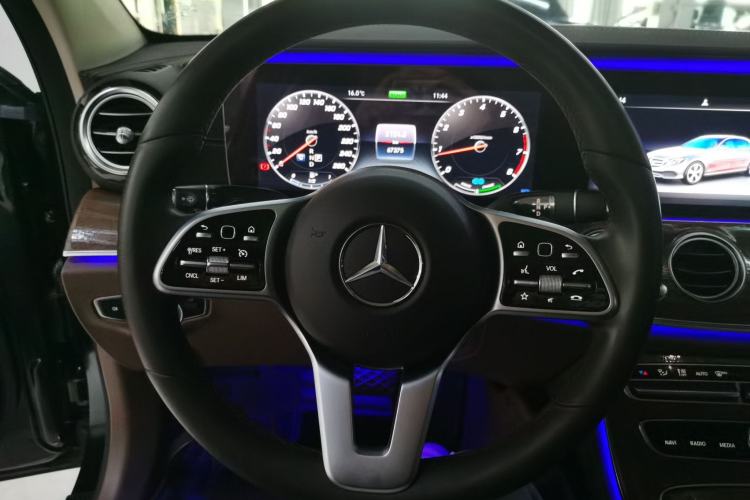 Used Mercedes-Benz E-Class 2020 Facelift E 260 L Steering Wheel