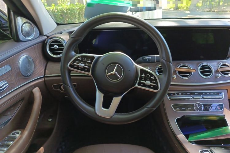 Used Mercedes-Benz E-Class 2020 Facelift E 300 L Stylish Edition Steering Wheel