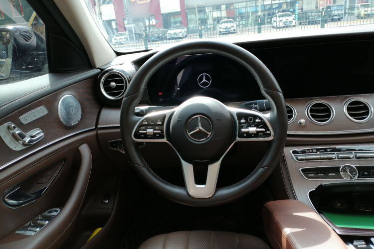 Used Mercedes-Benz E-Class 2020 E 300 L Luxury Model Steering Wheel