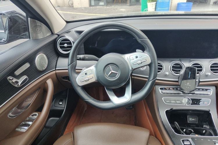 Used Mercedes-Benz E-Class 2020 Facelift E 260 L Sport Edition Steering Wheel