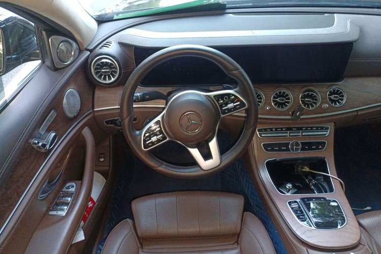 Used Mercedes-Benz E-Class 2020 E 260 L Steering Wheel
