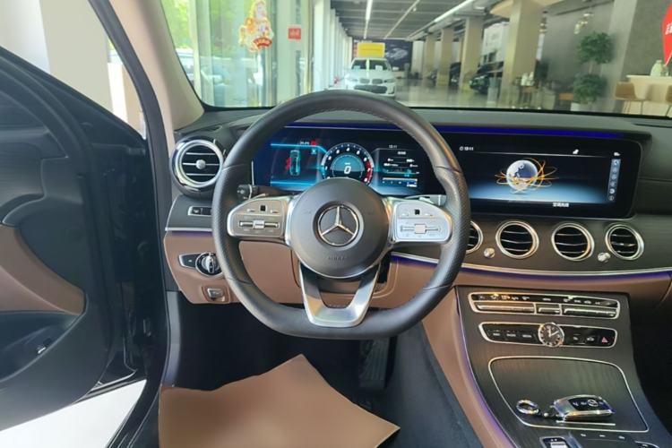 Used Mercedes-Benz E-Class 2020 Restyled E 300 L Sport Exclusive Edition Steering Wheel