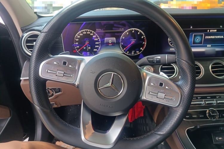 Used Mercedes-Benz E-Class 2020 Restyled E 300 L Sporty and Stylish Edition Steering Wheel