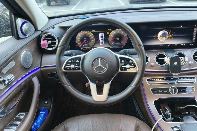 Used Mercedes-Benz E-Class 2020 E 300 L Stylish Model Steering Wheel