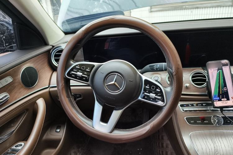 Used Mercedes-Benz E-Class 2020 Facelift E 300 L Stylish Edition Steering Wheel