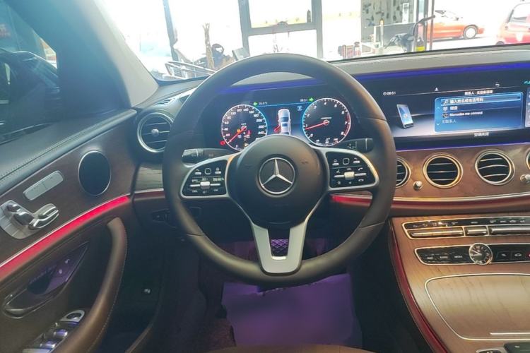 Used Mercedes-Benz E-Class 2020 Facelift E 300 L Stylish Edition Steering Wheel