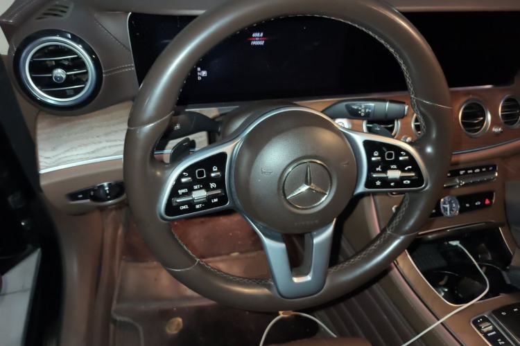 Used Mercedes-Benz E-Class 2020 E 260 L Steering Wheel