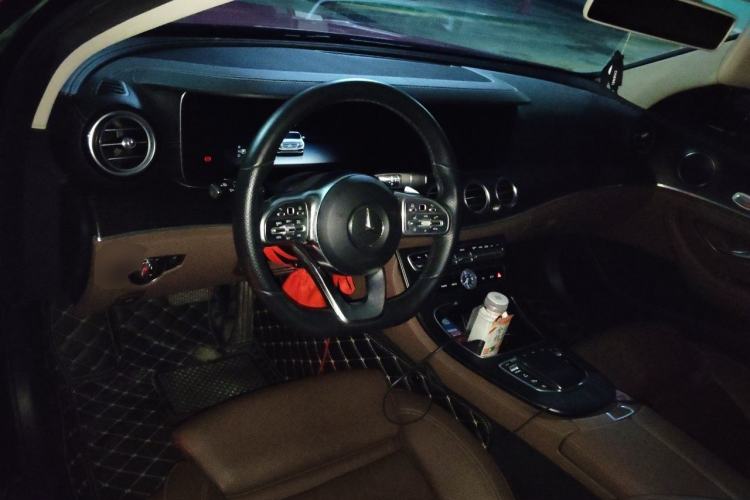 Used Mercedes-Benz E-Class 2020 Facelift E 260 L Sport Edition Steering Wheel